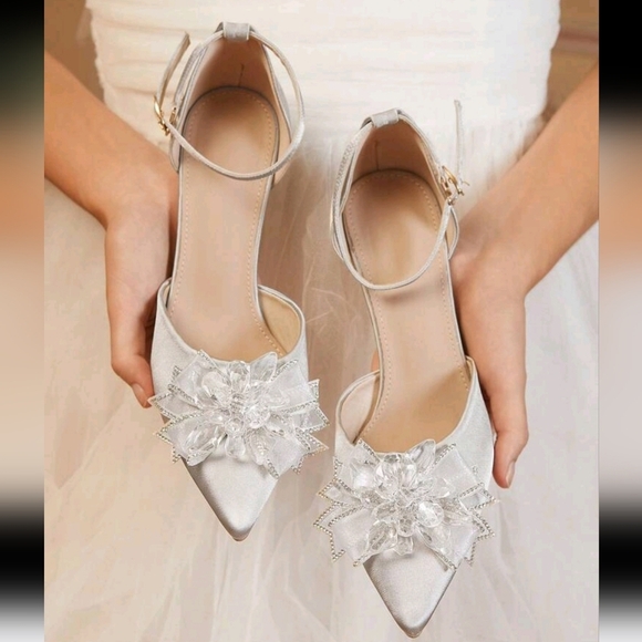 Pointed Toe Rhinestone Bow Decor Women High Heel Pumps - Picture 2 of 5